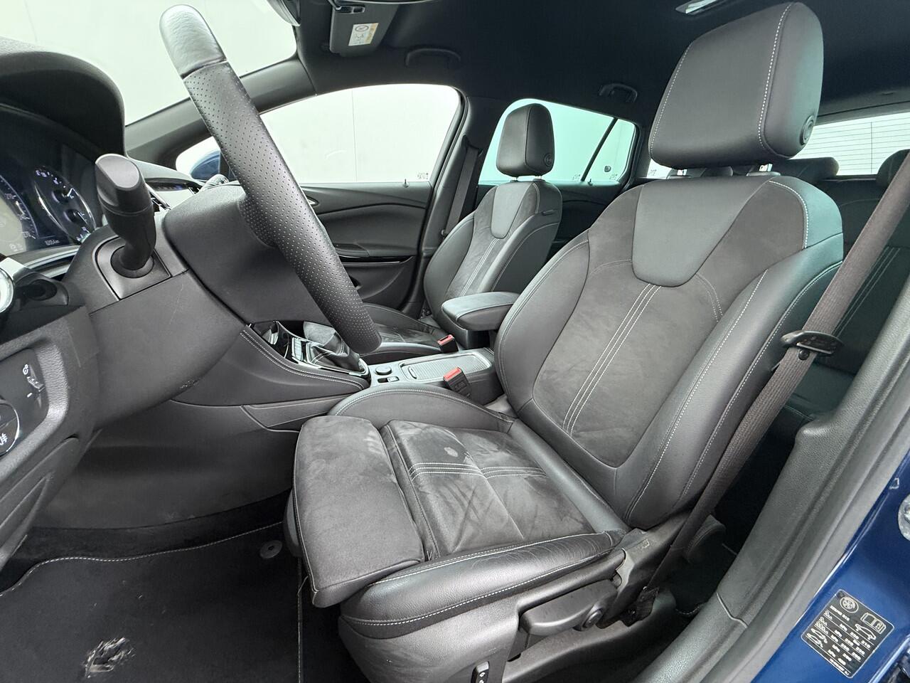 Opel ASTRA Sports Tourer 1.2T Leer/Alcantara Led-Matrix Navi Camera Park-Assist + PDC-a+v Innovation Bose®-Hifi Apple Carplay Android Keyless Dual-Ecc Elegance AGR-Comfort-Stoel+Stuur+Voorruitverwarming Elek.Achterklep Pdc Lane Assist DAB Regen-Lichtsensor Bordherke