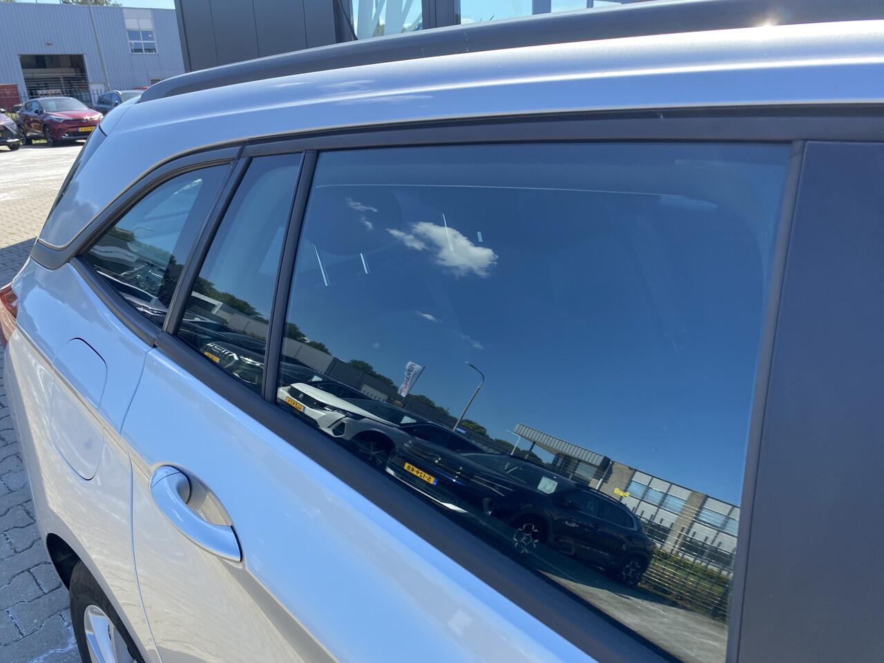 Opel ASTRA Sports Tourer 1.2 Edition Camera, App-Connect & Trekhaak