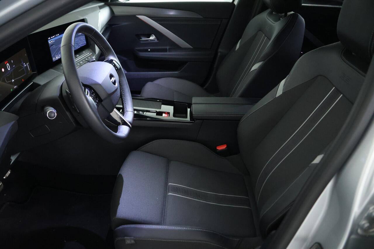 Opel ASTRA 1.2 Turbo GS / LED / ACC / CarPlay / Navi / Camera