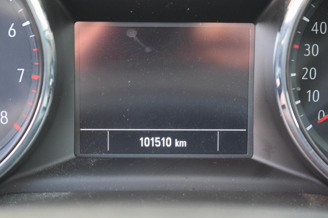 Opel ASTRA Sports Tourer 1.2 Design & Tech//Navi//Camera!!