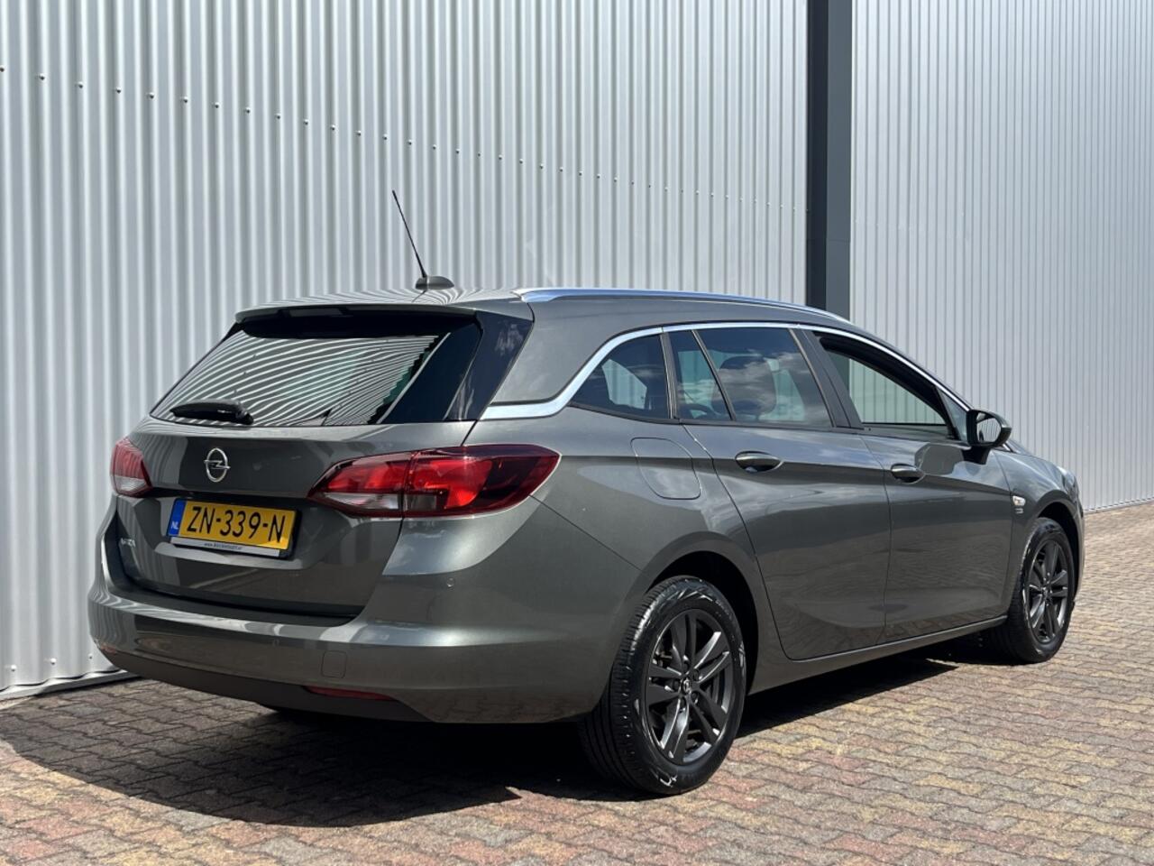 Opel ASTRA 1.0 T. 120 Jaar Edition | Navigatie | Camera | Climate Controle