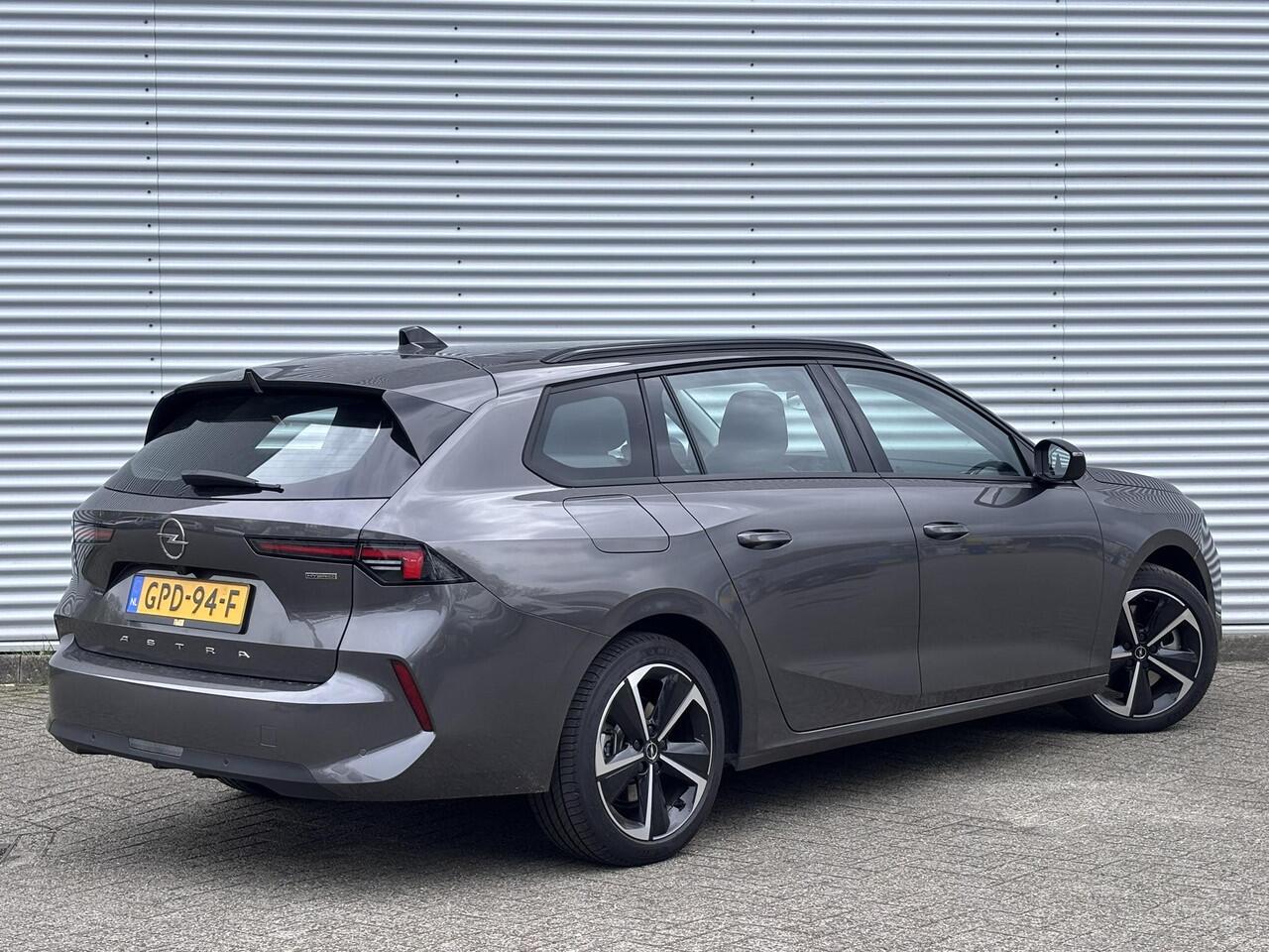 Opel ASTRA ST Edition 1.6 Turbo 180pk HYbrid e-EAT8 | TREKHAAK | ADAPTIVE CRUISE | 180° CAMERA | DRAADLOOS LADEN | 17 INCH | FULL LED | ISOFIX |