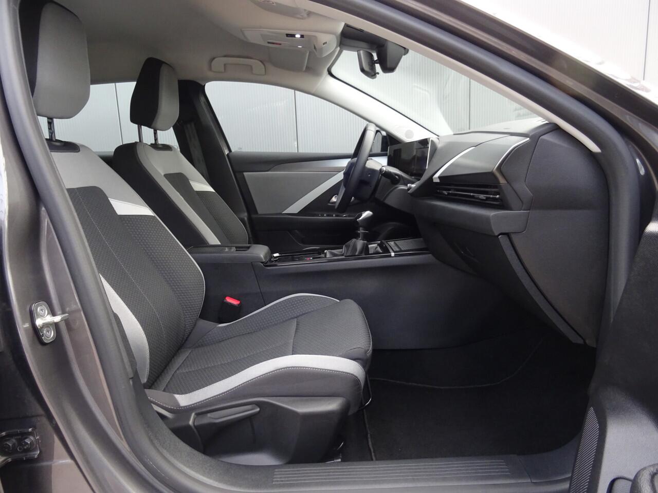 Opel ASTRA Sports Tourer 1.2 Turbo * PDC * CARPLAY * TREKHAAK !!