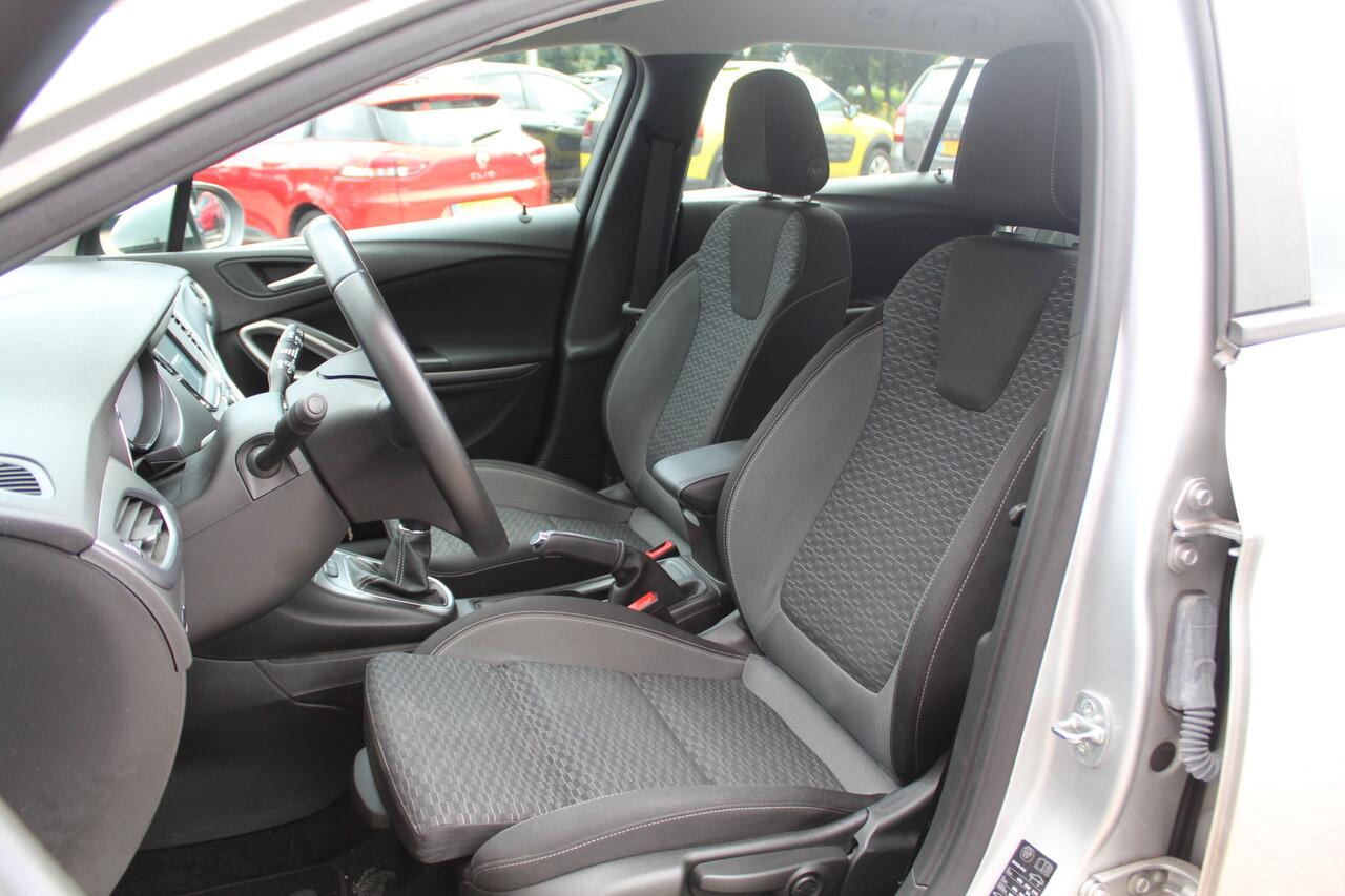 Opel ASTRA Sports Tourer 1.2 Edition//Navi//Camera//ECC!!