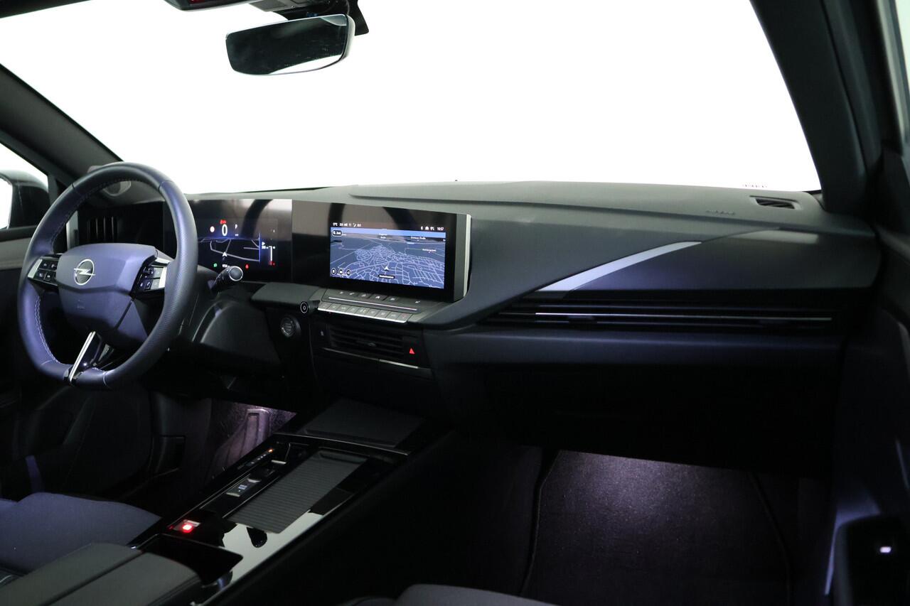 Opel ASTRA 1.2 Turbo GS / LED / ACC / CarPlay / Navi / Camera