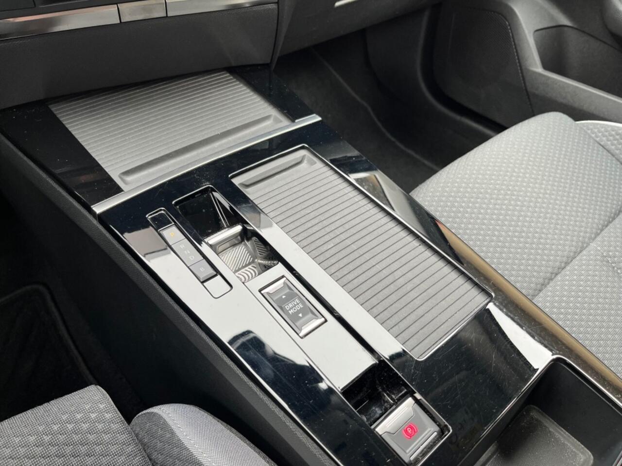 Opel ASTRA SPORTS TOURER 1.6 HYBRID LEVEL 2 PHEV PLUG-IN / TREKHAAK AFN.