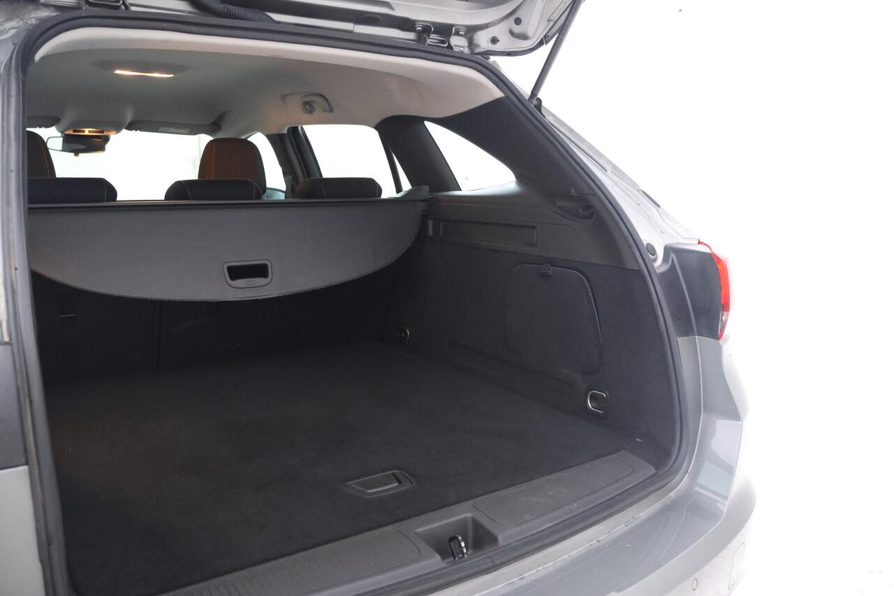 Opel ASTRA Sports Tourer 1.2 Business Edition 110Pk, Navigatie, Climate,