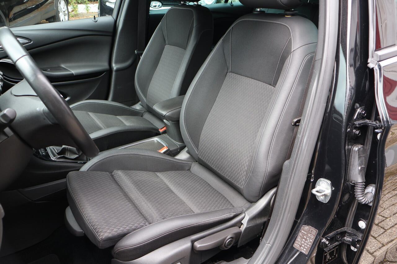 Opel ASTRA Sports Tourer 1.6 Turbo Innovation 200 PK