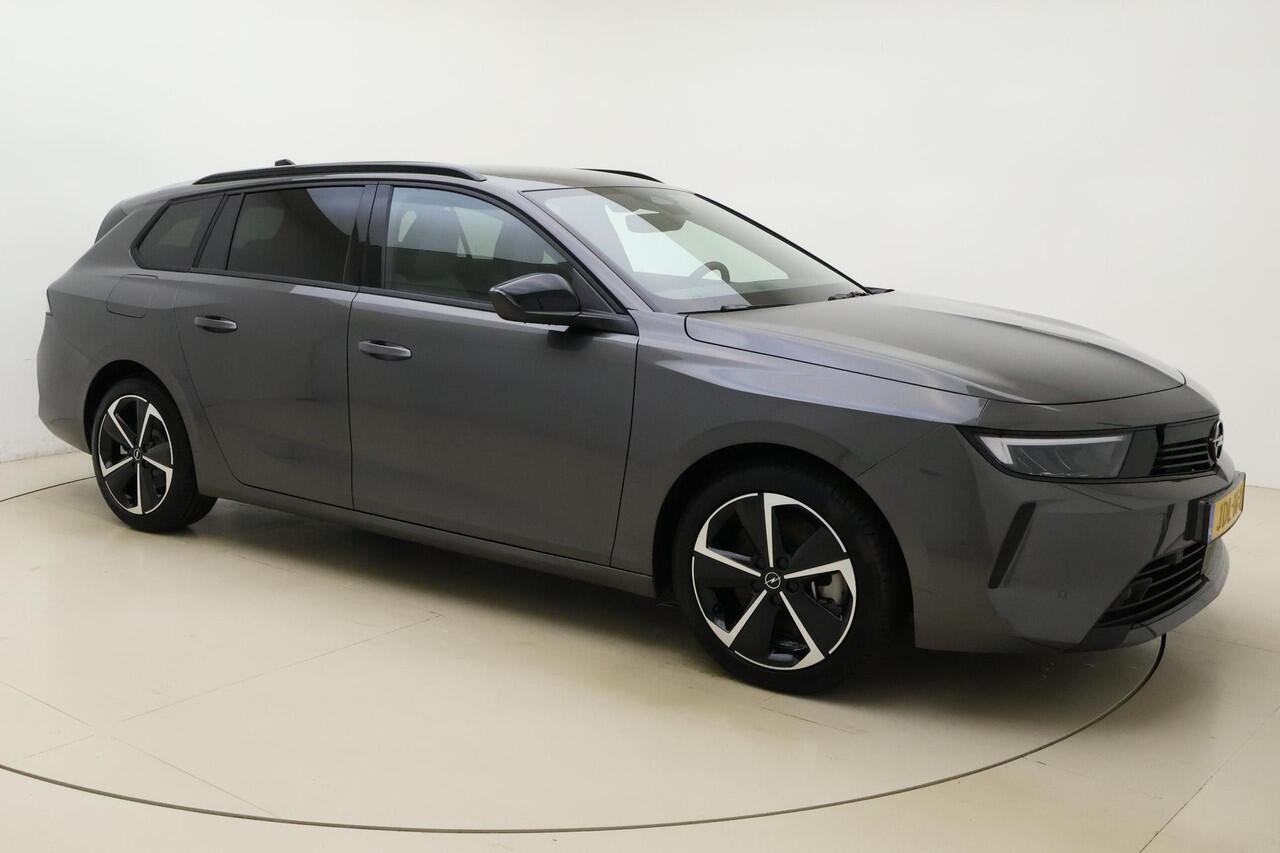 Opel ASTRA Sports Tourer 1.6 Turbo Plug In Hybrid Business Edition | Navigatie | Afneembare trekhaak | 7,4 KW lader | AGR-stoel | 17'' lichtmetalen velgen | Stoelverwarming | 1400 KG trekgewicht