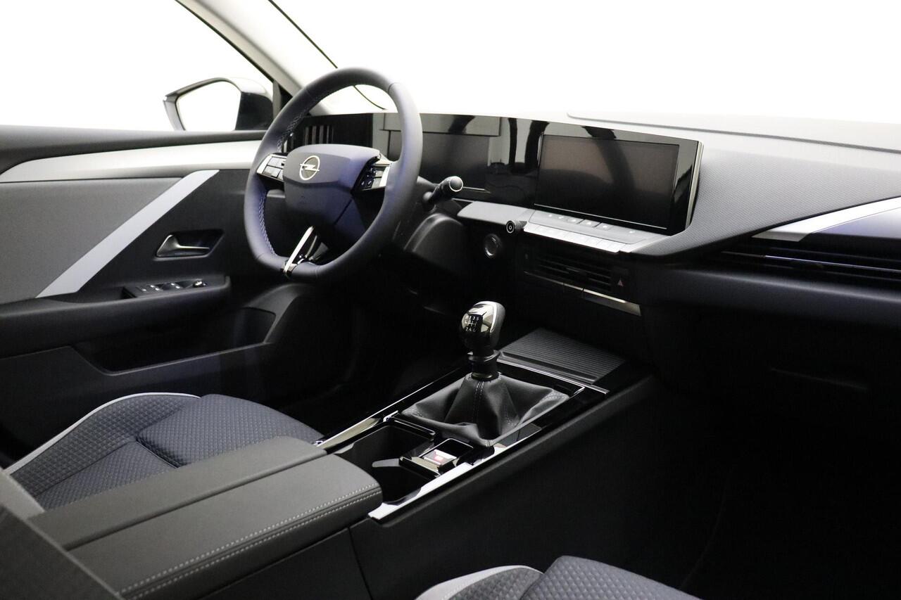 Opel ASTRA Sports Tourer 1.2 Turbo Business Edition | Climate Control | Navigatie | Camera | Stoel- en stuurverwarming | Full LED | 16'' LM Velgen