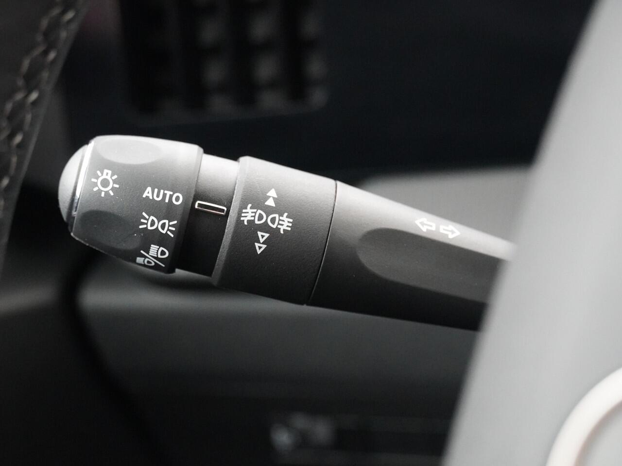 Opel ASTRA 1.2 Turbo GS Automaat Navi/17"LM /Clima/Cruise/Camera