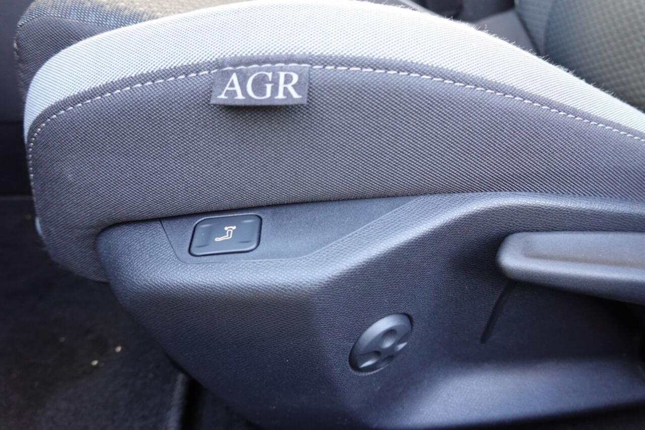 Opel ASTRA 1.2 LEVEL 3 ZEER Compleet 17 INCH All Wheater