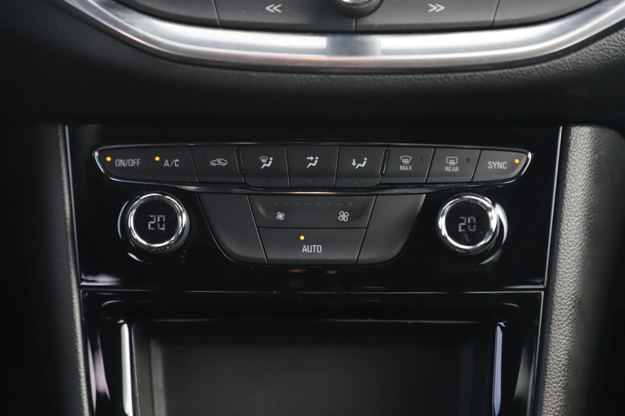 Opel ASTRA Sports Tourer 1.0 Turbo Business Executive 105PK 16 inch LMV Climate Cruise Control Sportstoelen Navigatie Carplay Android Elektrische Achterklep