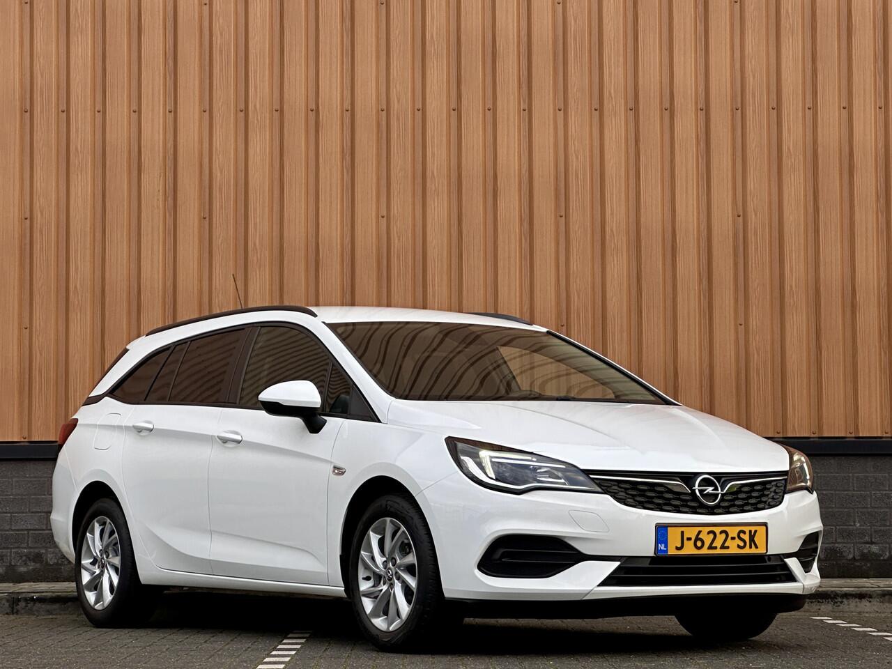 Opel ASTRA Sports Tourer 1.2 Edition | Cruise Control | Parkeersensoren Achter | Apple Carplay/Android Auto | DAB | Navigatie |