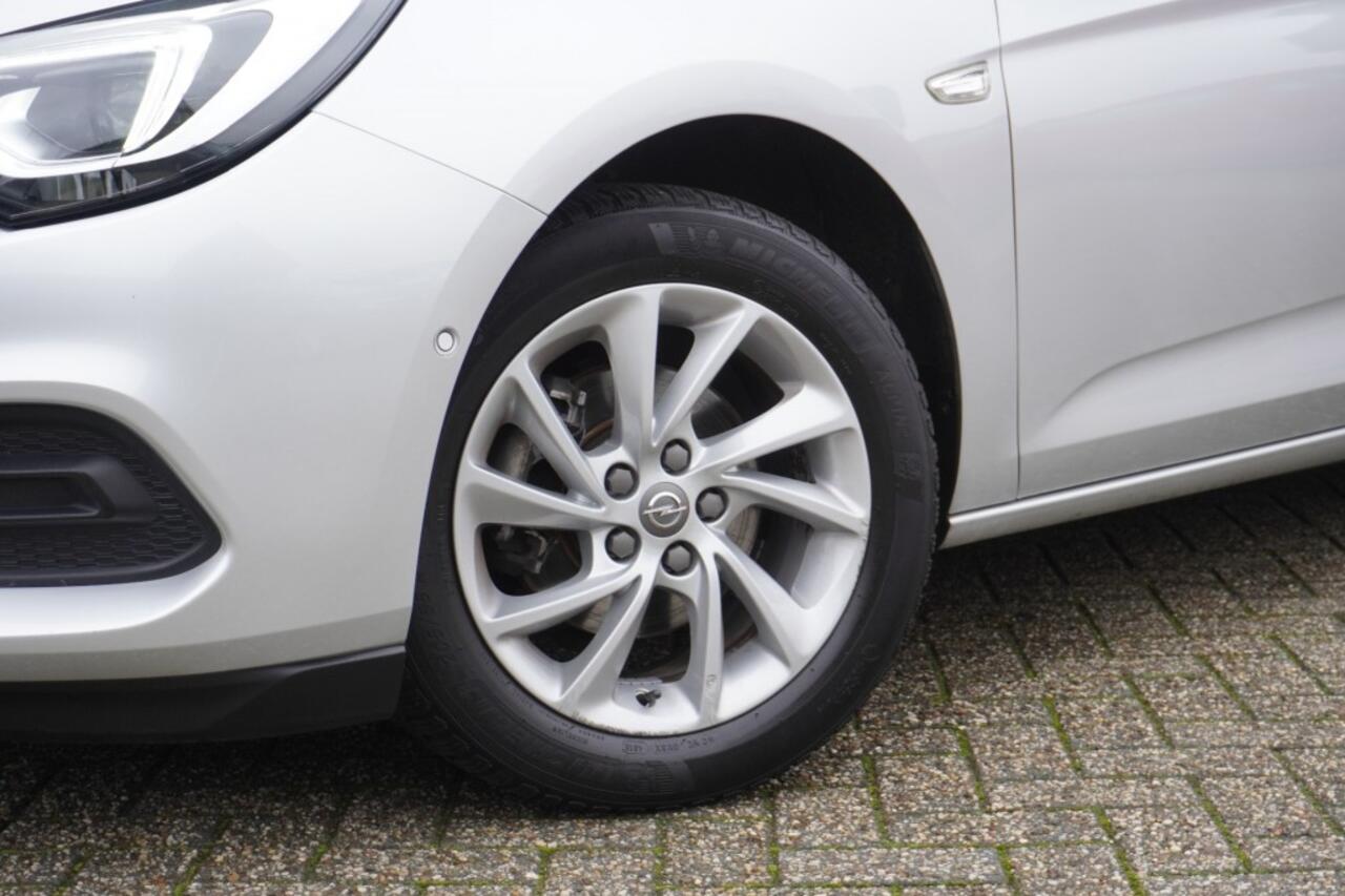 Opel ASTRA Sports Tourer 1.2 Turbo 130pk Elegance / Trekhaak / LED / AGR / Camera / Navi