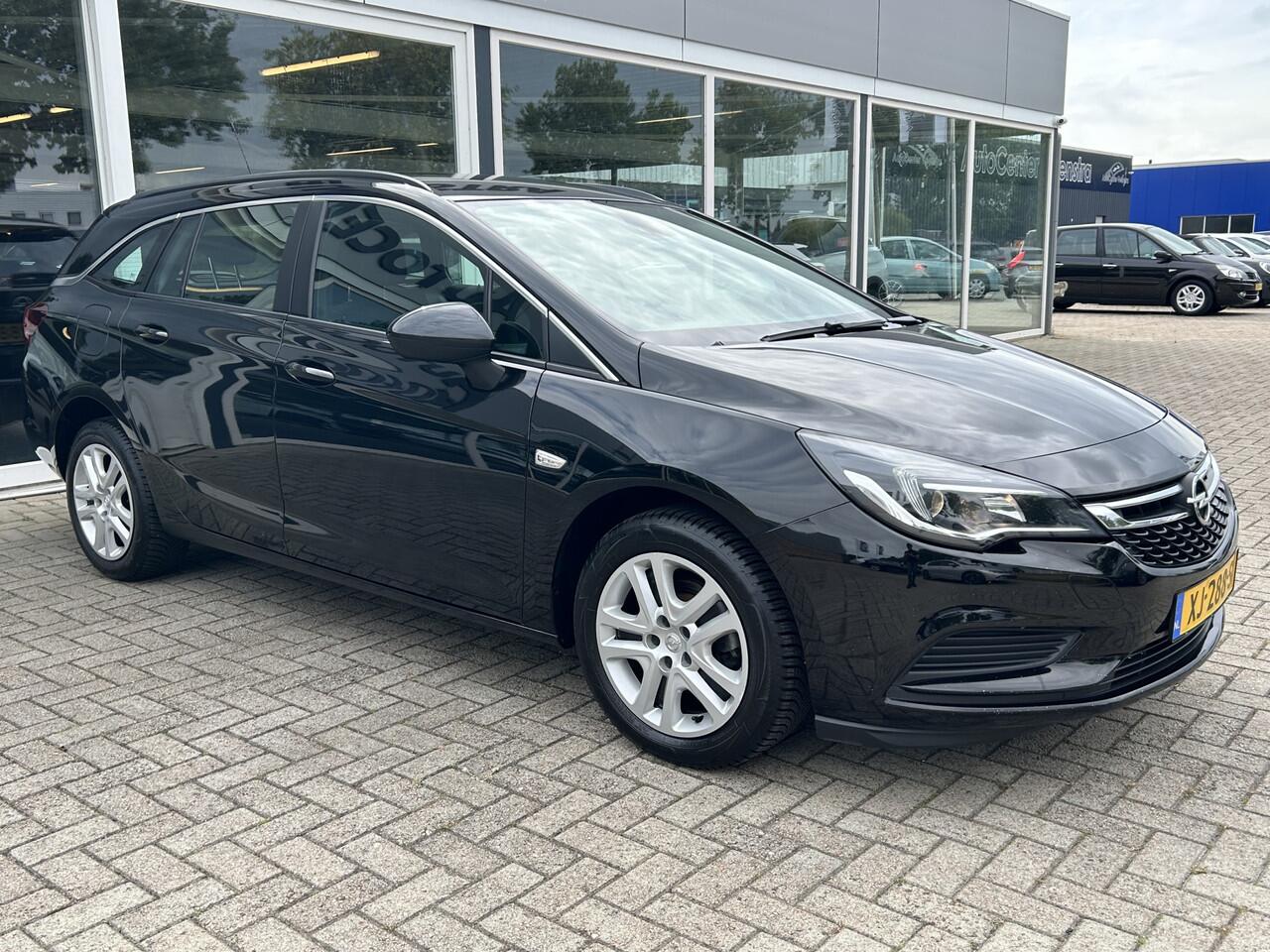 Opel ASTRA Sports Tourer 1.0 Turbo Business+ 50% deal 4.475,- ACTIE LMV / Clima / Cruise / Navi / PDC