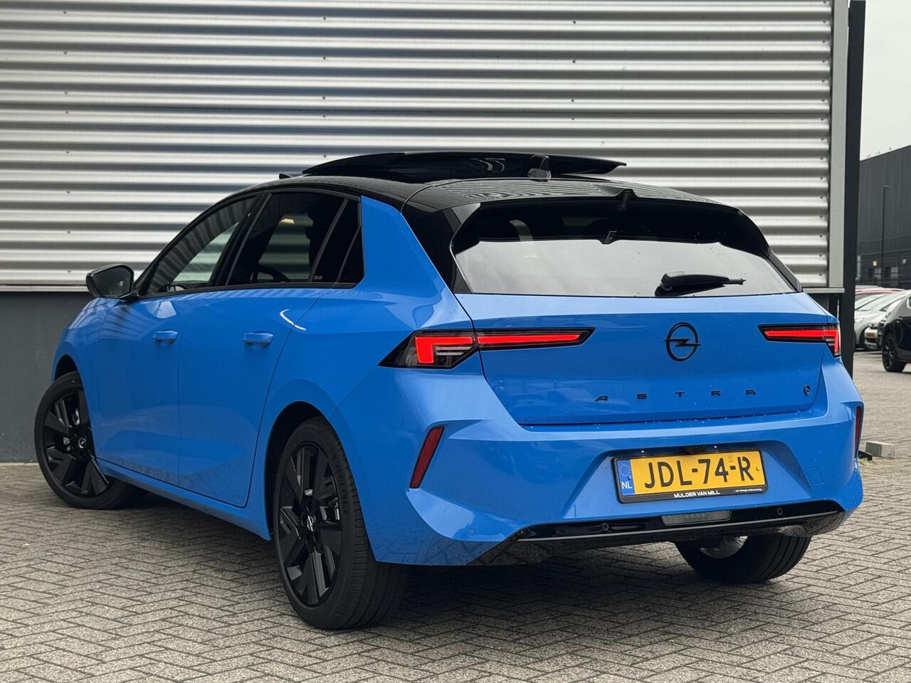 Opel ASTRA Electric 54kWh 156pk GS | 400km WLTP | 3-FASEN | PANODAK | NAVI | STOELVERW. | CAMERA | ADAPTIVE CRUISE | ELEKTR. STOELEN | KEYLESS ENTRY