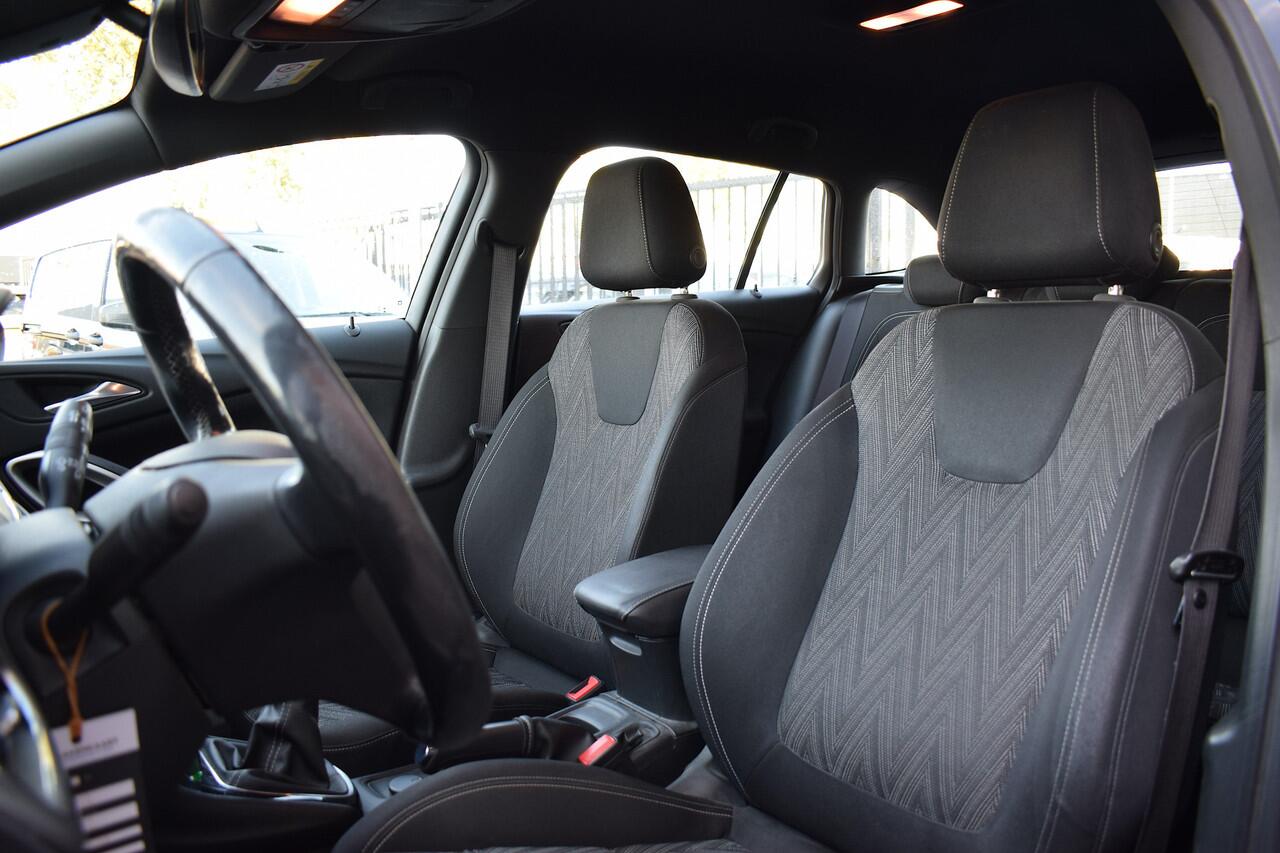 Opel ASTRA Sports Tourer 1.5 CDTI Edition 2020 | Trekhaak | CarPlay | Stuur- en Stoelverwarming