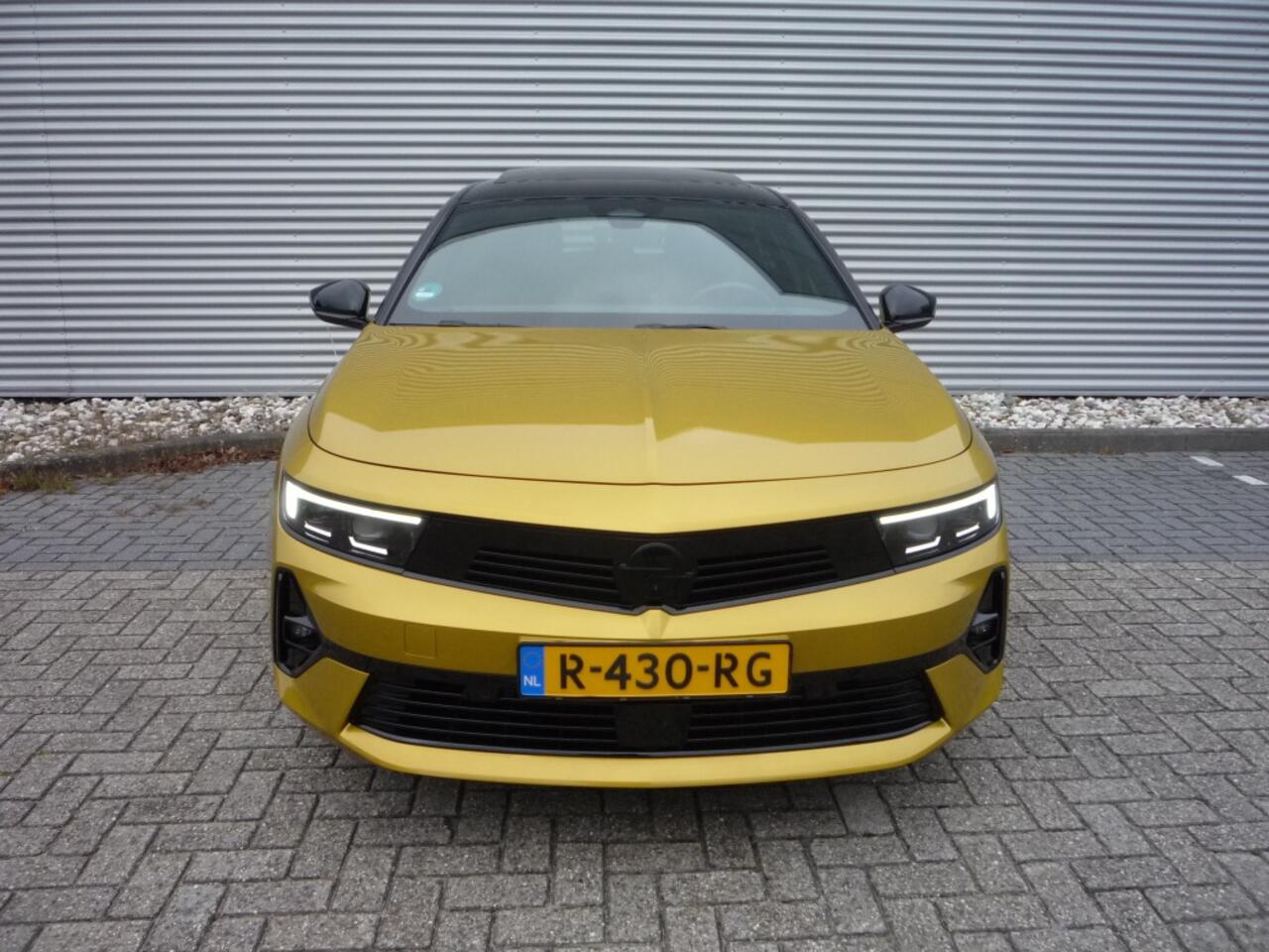 Opel ASTRA 1.2 Turbo (130Pk) Ultimate Intro Schuif/Kantel Navi Géén Aflever