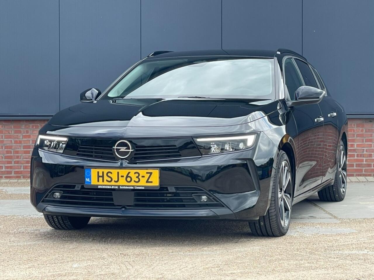 Opel ASTRA ST 1.6 Turbo Plug In Hybrid Carplay / Camera / Stoelverwarming