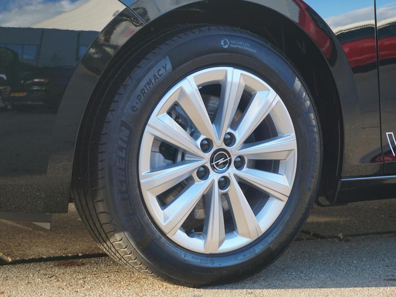 Opel ASTRA Sports Tourer 1.2 Level 2