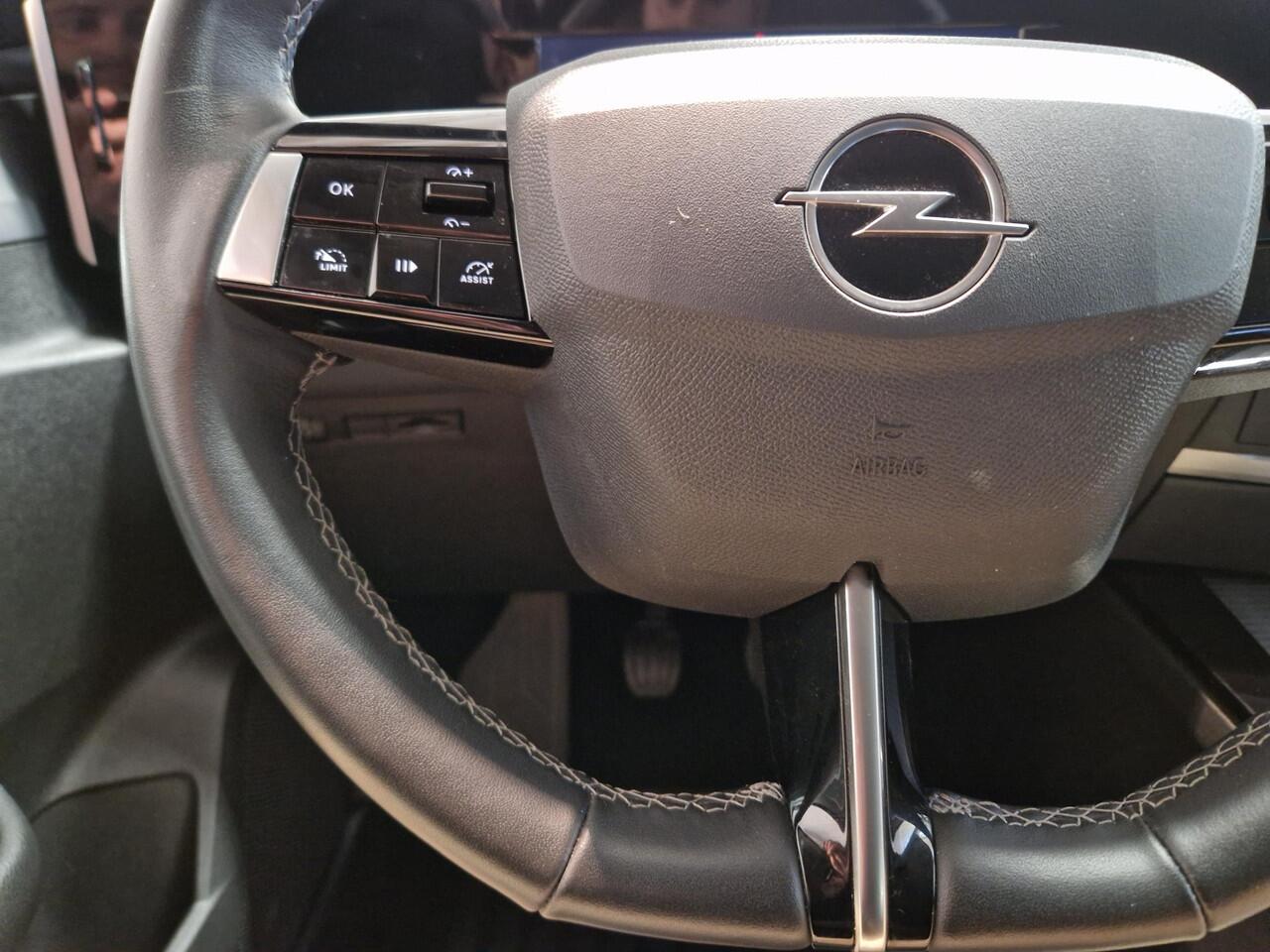 Opel ASTRA 1.2 Level 3 Stoelverwarming| Stuurwielverwarming | Achteruitrijcamera | Apple Carplay/Android Auto