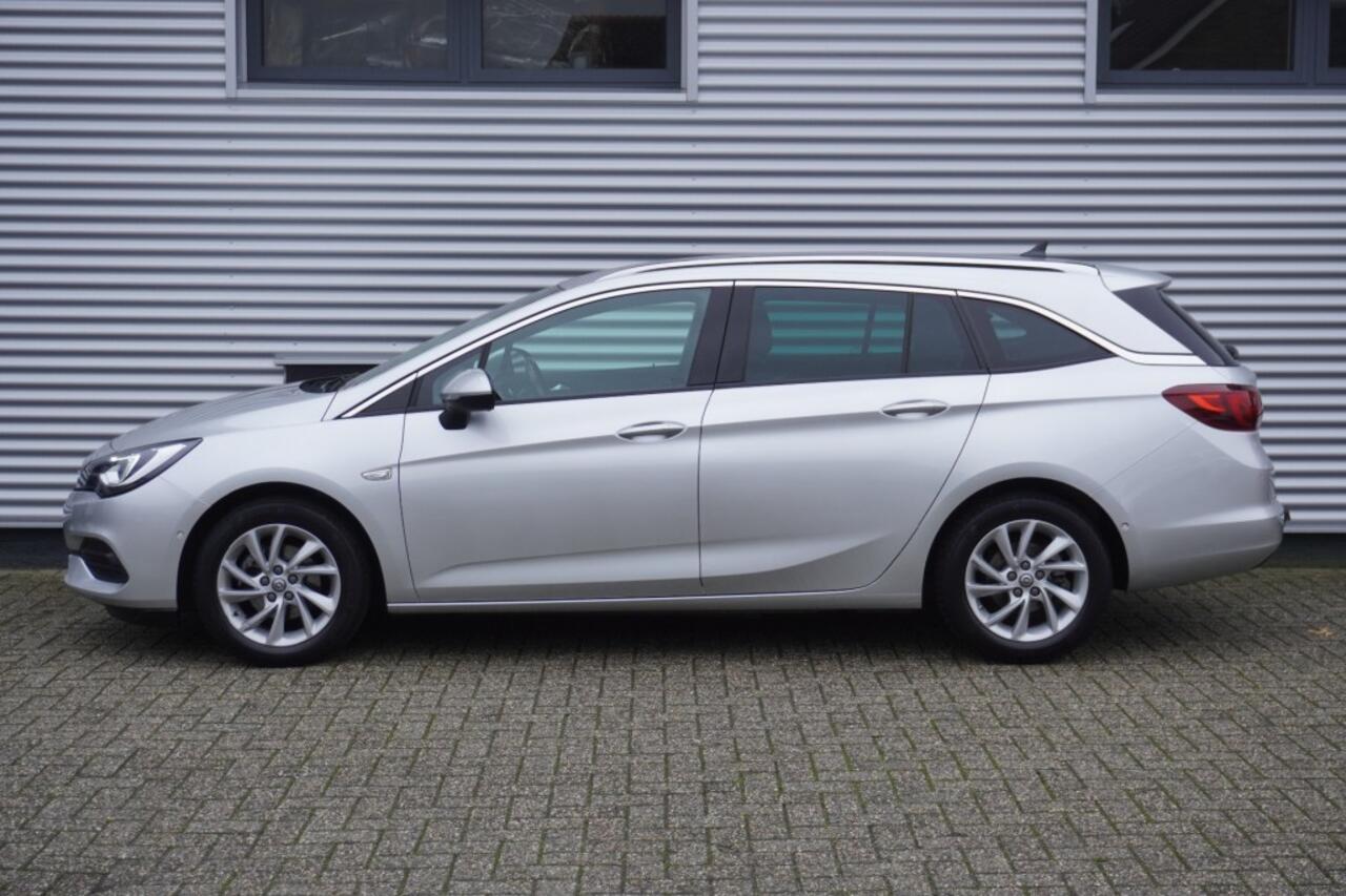 Opel ASTRA Sports Tourer 1.2 Turbo 130pk Elegance / Trekhaak / LED / AGR / Camera / Navi