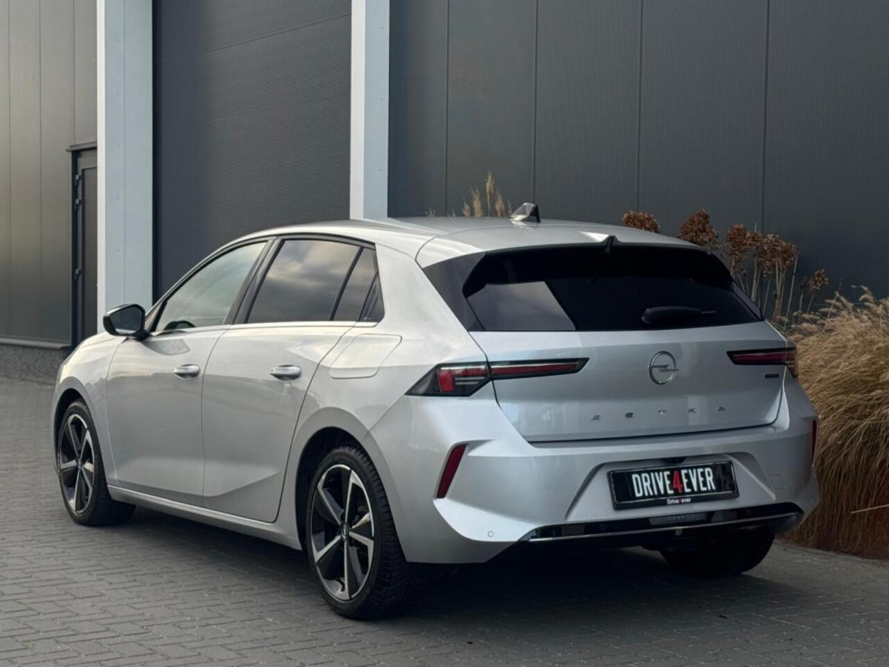 Opel ASTRA 1.6 Hybrid Elegance M23 NAVI ACC ECC 360 CAMERA LED SPORTVELGEN