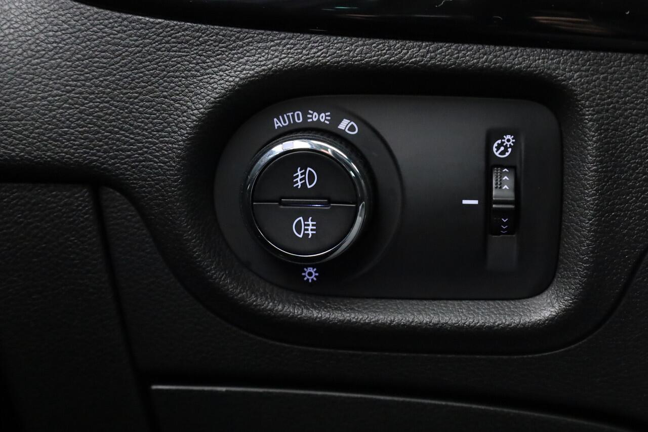 Opel ASTRA Sports Tourer 1.4 Innovation | Navi | Trekhaak | Elek. Achterklep | Camera | Apple CarPlay | Keyless