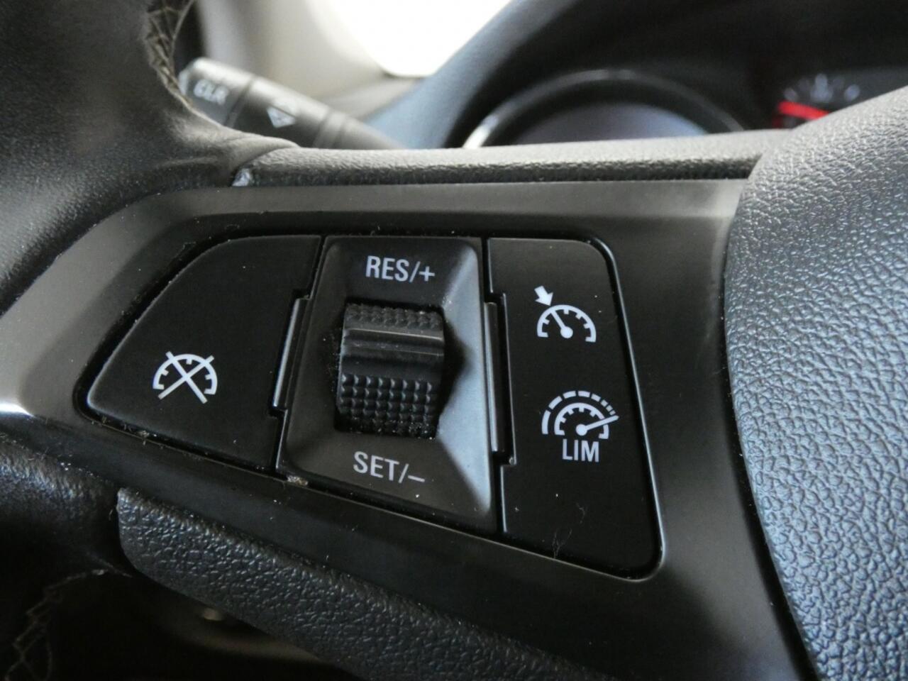 Opel ASTRA Sports Tourer 1.2 Edition