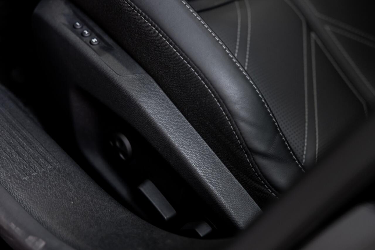 Opel ASTRA 1.6 T PHEV Ultimate | Pano | Leder | Memory | 360 Cam |