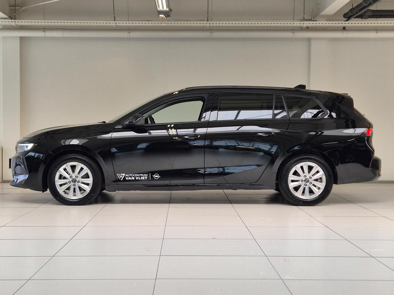 Opel ASTRA Sports Tourer 1.2 Turbo Business Edition