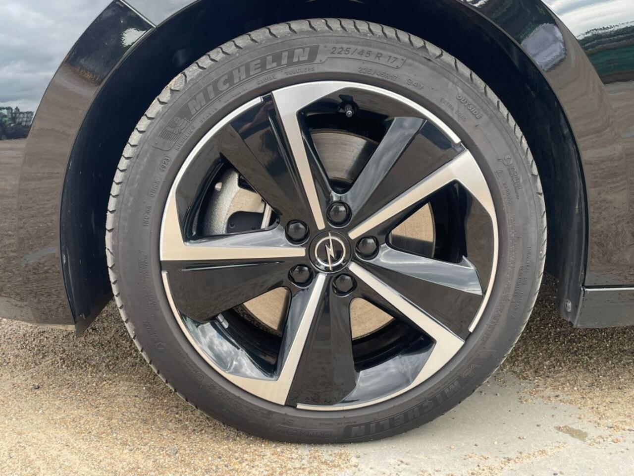 Opel ASTRA ST 1.6 Turbo Plug In Hybrid Carplay / Camera / Stoelverwarming