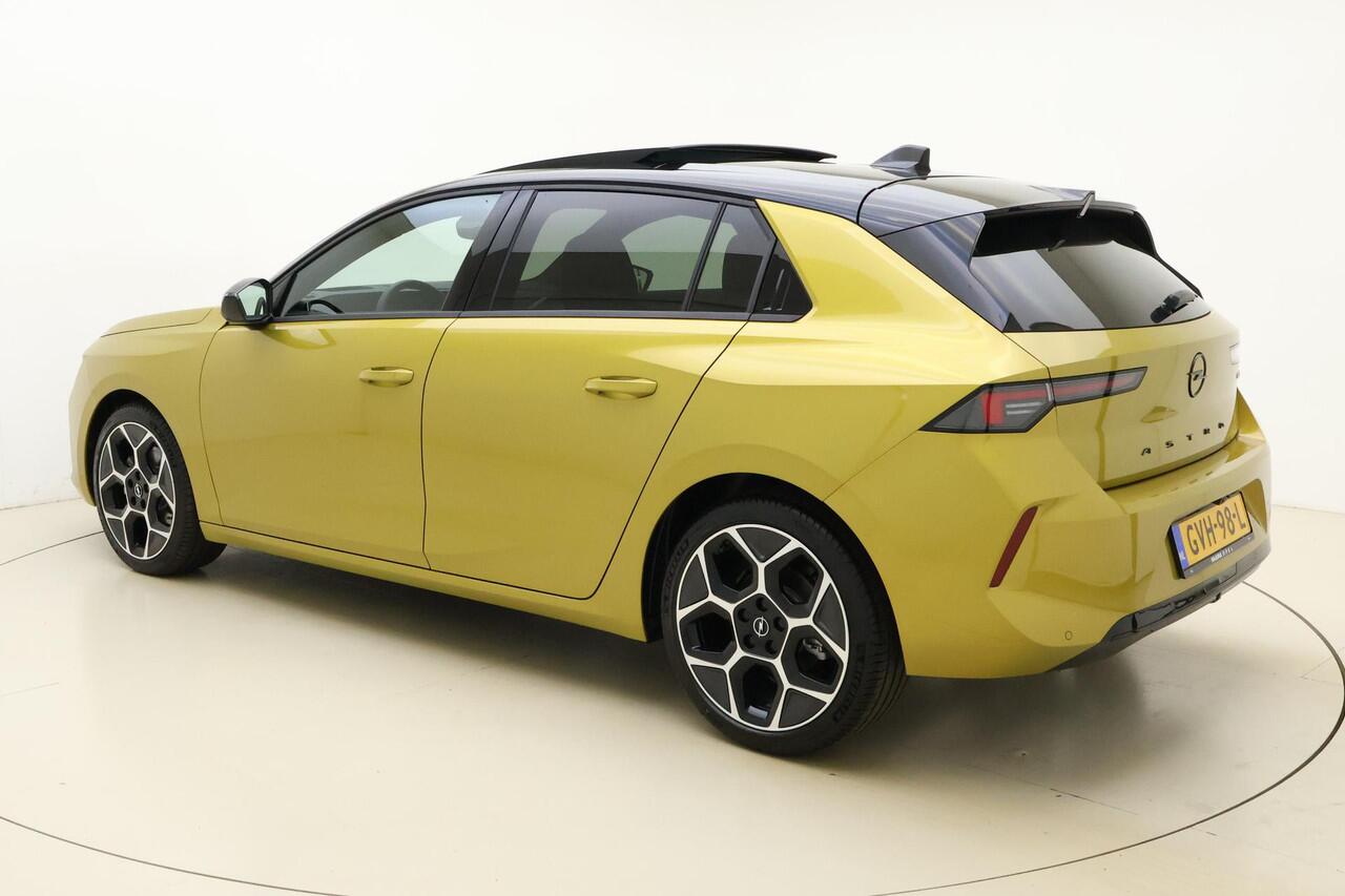 Opel ASTRA 1.2 Turbo 145pk Hybrid Automaat Ultimate | Schuif/kantel dak | Adaptive Cruise Control | Verwarmde voorruit | Stoel- en stuurverwarming | 360° Camera | VOL OPTIES