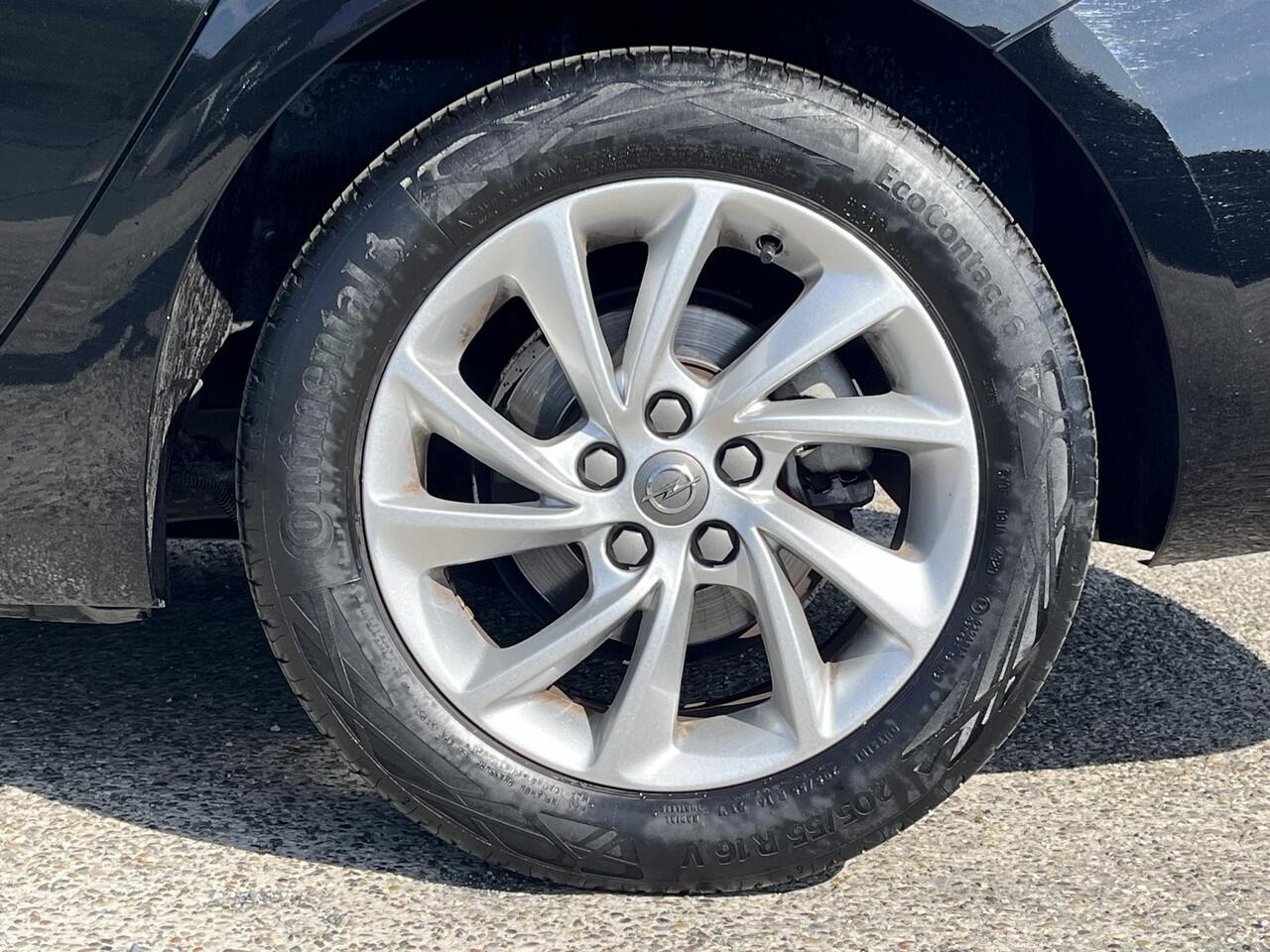 Opel ASTRA ST Business Elegance 1.2 Turbo 130pk | AGR-COMFORTSTOEL | NAVI PRO | CAMERA | FULL LED | ISOFIX |