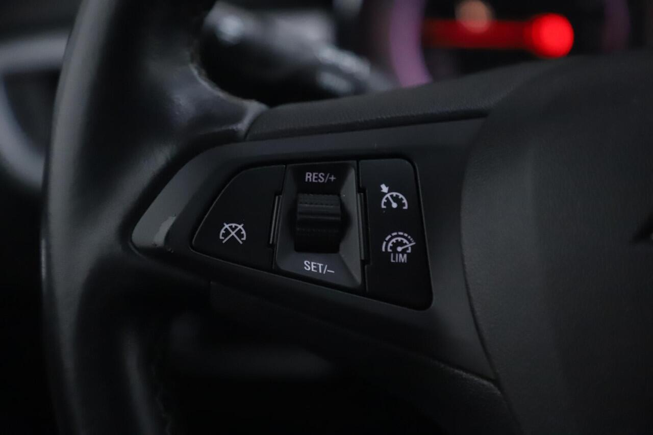 Opel ASTRA Sports Tourer 1.0 Turbo 120 Jaar Edition Carplay Android Navigatie Clima Cruise Parkeersensor 16 inch LMV LED Bluetooth