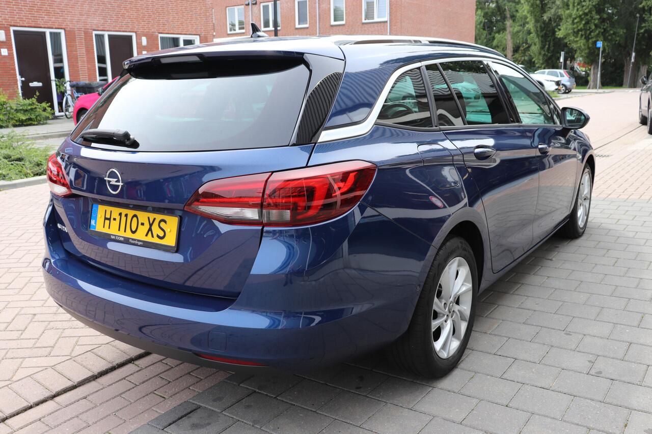 Opel ASTRA Sports Tourer 1.4 Elegance automaat. 146pk, Navigatie.