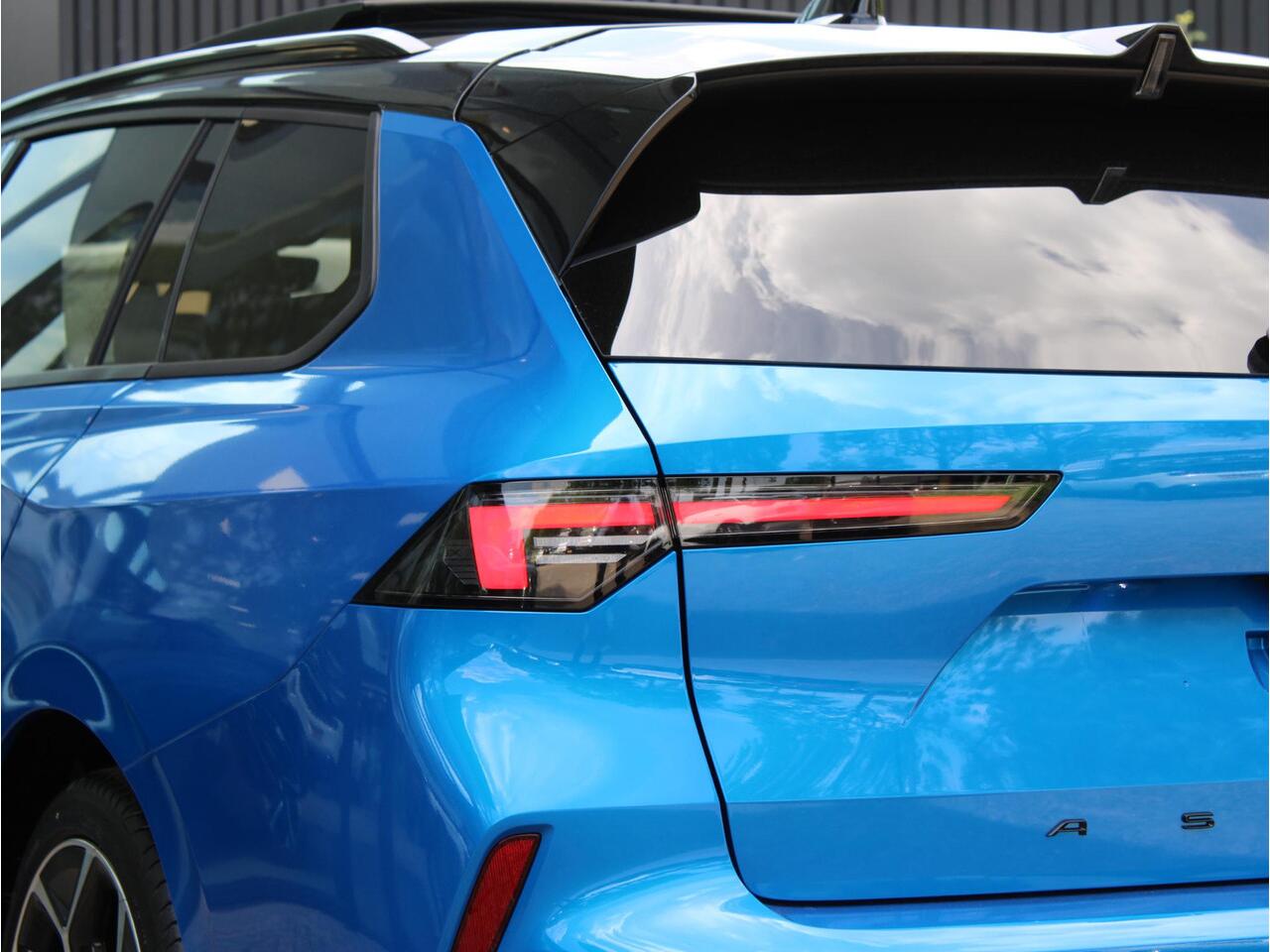 Opel ASTRA Sports Tourer 1.2 Turbo GS VOORRAAD KORTING