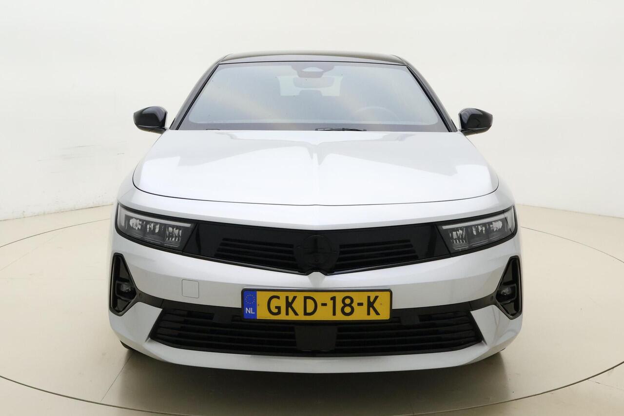 Opel ASTRA Electric 54 kWh GS | 3-fase lader | Warmtepomp | Camera | AGR-stoel | Stoelverwarming | Stuurverwarming | Two-tone lak | Adaptive cruise control