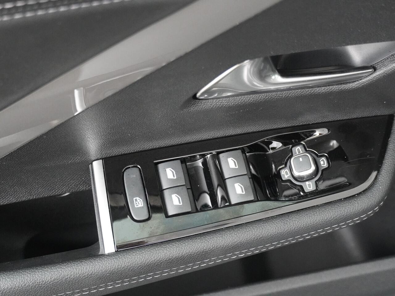 Opel ASTRA Sports Tourer 1.2 T Automaat Hybrid GS navi/17"LM /Clima/Cruise/Camera