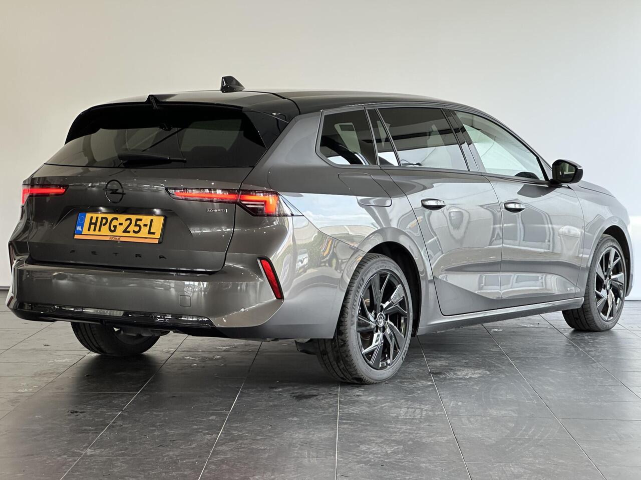 Opel ASTRA Sports Tourer 1.6 Hybrid Ultimate PANORAMADAK | 360 CAMERA | STOEL/STUUR VERWARMING