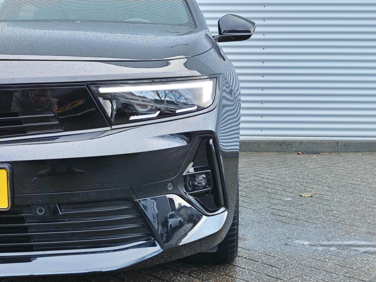 Opel ASTRA Electric GS 54kWh 156pk | LED PIXEL | ALCANTARA/LEDER | AGR-COMFORTSTOEL | TREKHAAK | ISOFIX | 360° CAMERA | ZWARTE HEMELBEKLEDING |