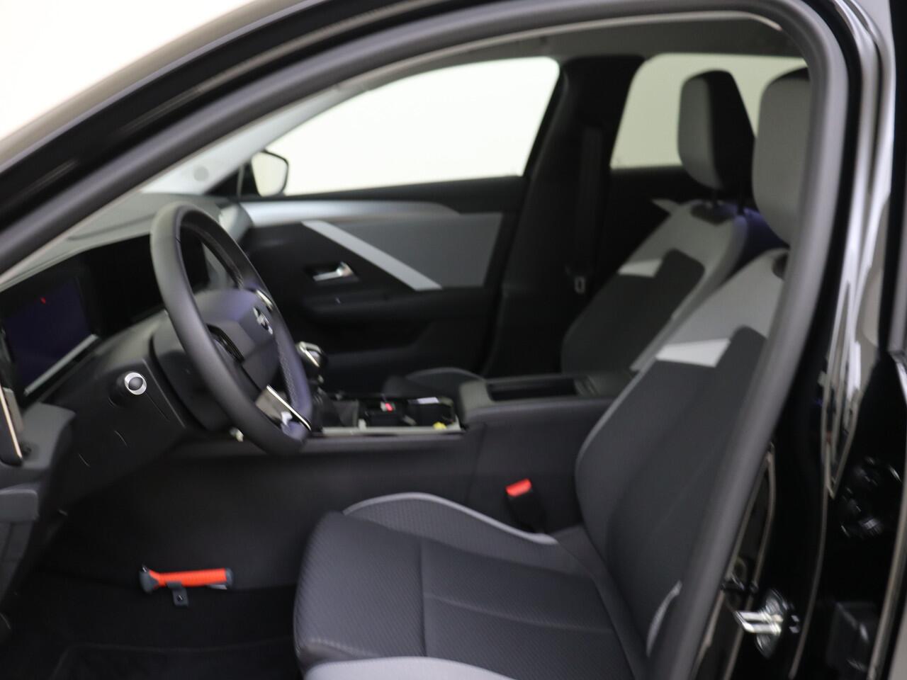 Opel ASTRA Sports Tourer 1.2 Level 2 | Navigatie | Apple Carplay | Cruise Control UITVERKOOP!!!