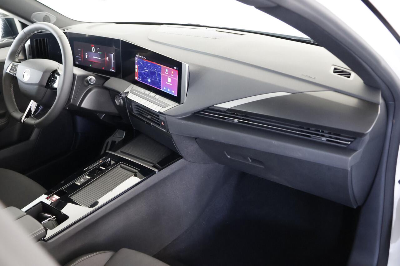 Opel ASTRA Electric 54 kWh GS / LED / Pilot assist / LED / CarPlay / Cam