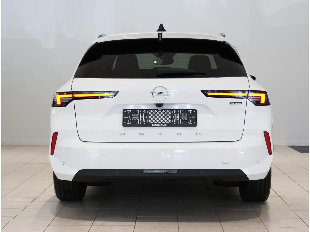 Opel ASTRA Sports Tourer 1.2 Turbo 145PK Hybrid Business Edition | Navigatie | Stoel/stuur verwarming | Apple carplay/Android auto | Climate Control | AGR-Stoelen