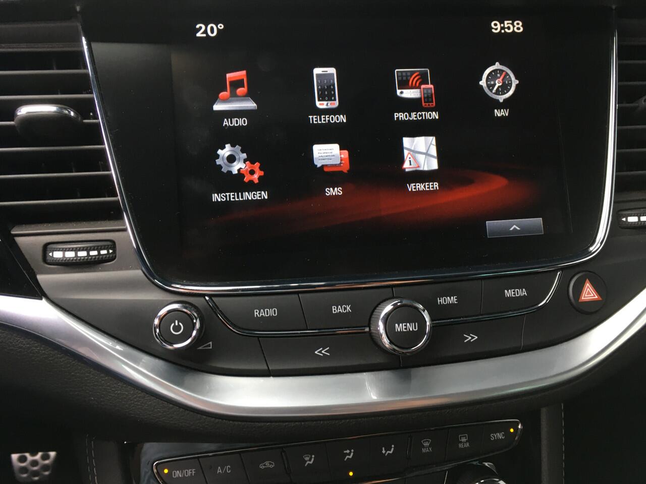 Opel ASTRA Sports Tourer 1.6 Innovation NAP