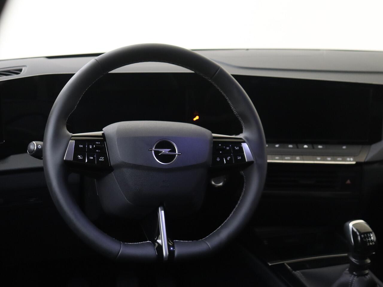 Opel ASTRA 1.2 Turbo Business Edition | Stoelverwarming | Keyless Start | Camera | Wireless Carplay |