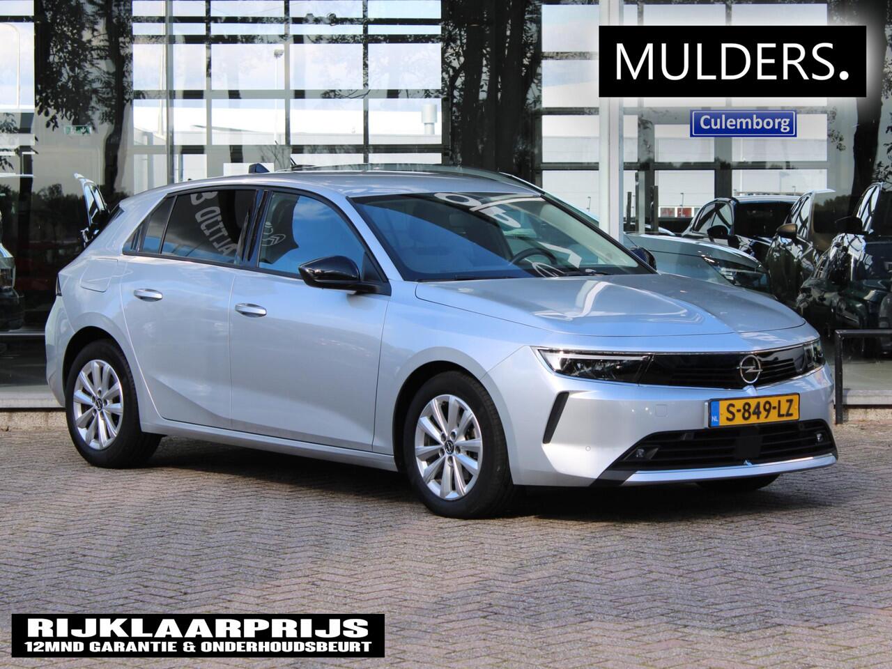 opel-astra-1.2t-110-edition-camera-