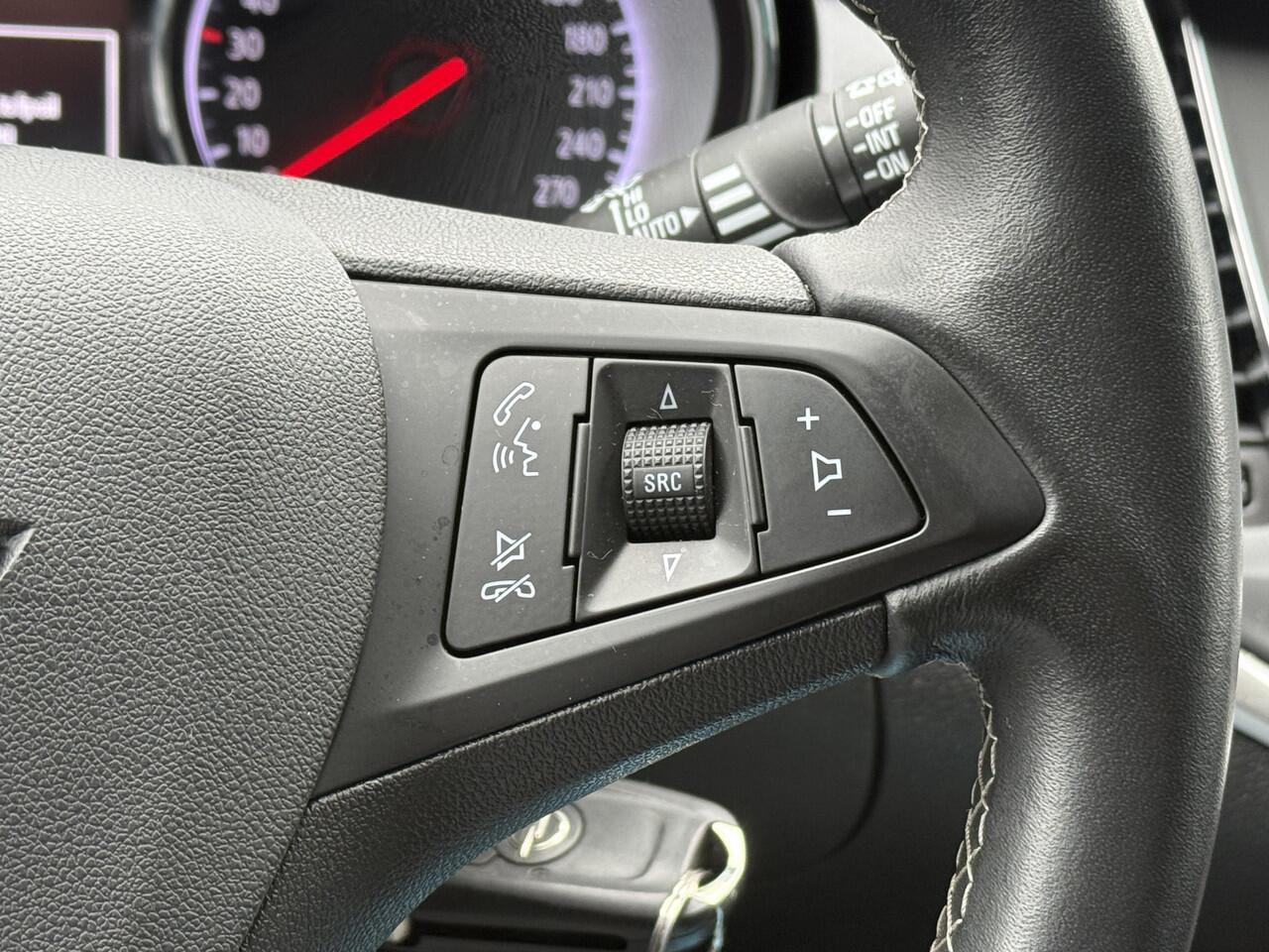 Opel ASTRA BWJ 2020 | 1.2T 131PK Edition | TREKHAAK | AGR | CLIMA | PDC 2X | CARPLAY | NAVI | LMV | PRIVACY GLASS