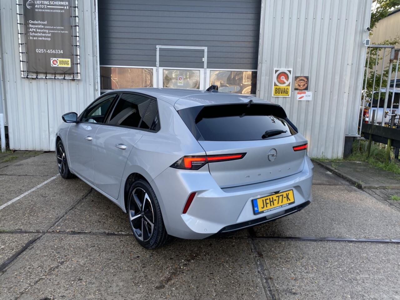 Opel ASTRA 1.2 Bns Elegance